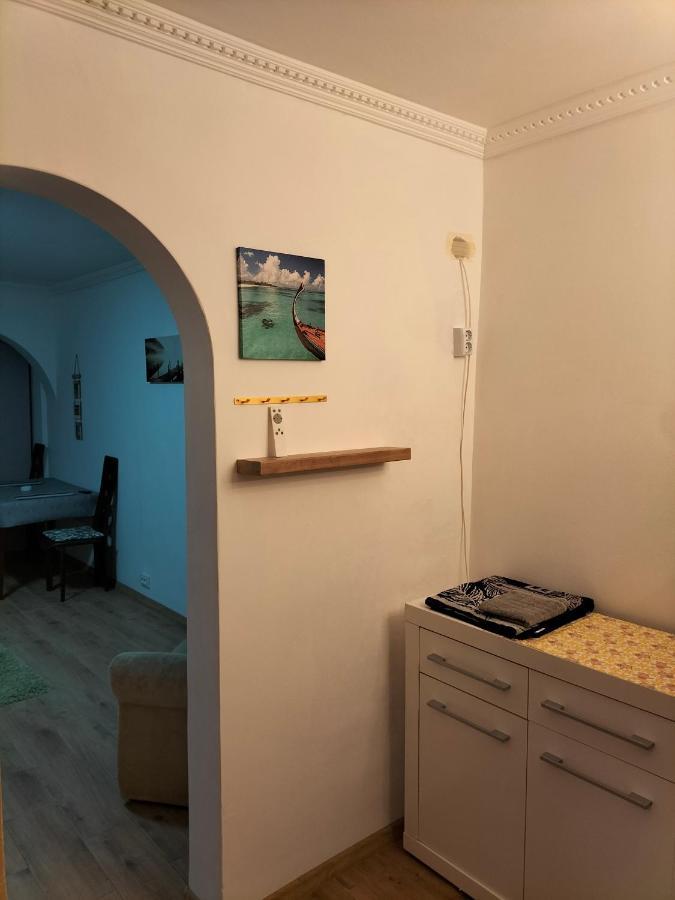 Regy Apartment Орадеа Екстериор снимка